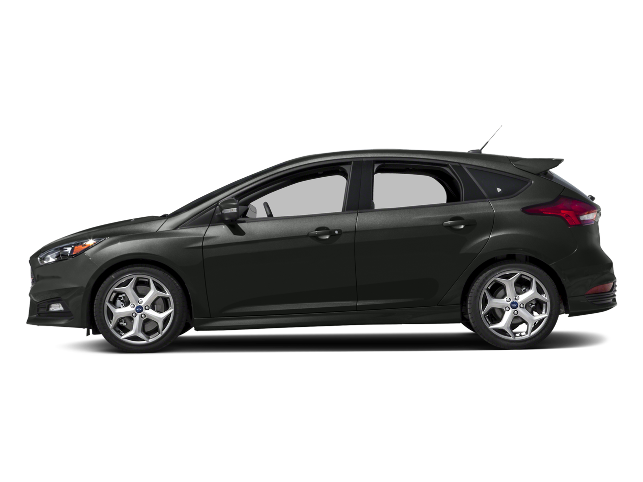 2016 Ford Focus — rear three-quarter view