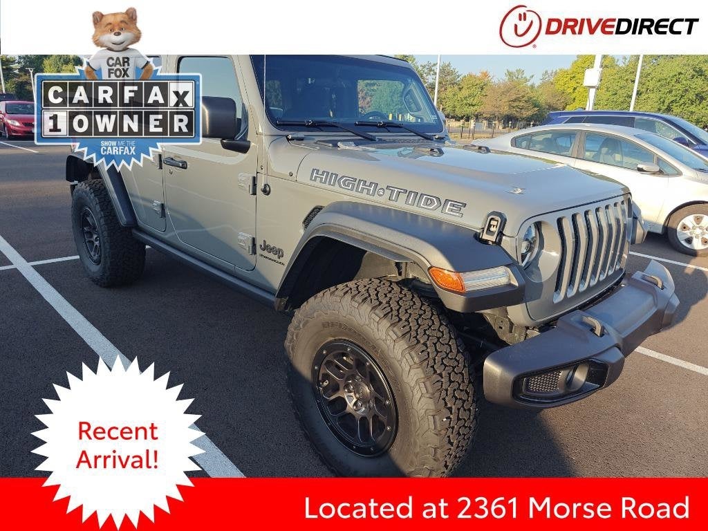 2023 Jeep Wrangler High Tide in Sting-Gray Clearcoat — front three-quarter view