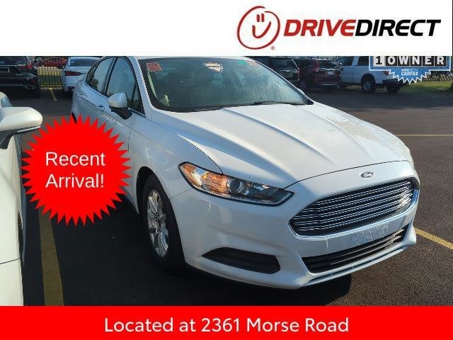 2015 Ford Fusion S in Oxford White — front three-quarter view