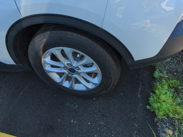 2021 Ford Escape — detail view