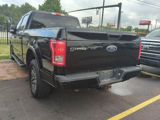 2017 Ford F-150 — detail view
