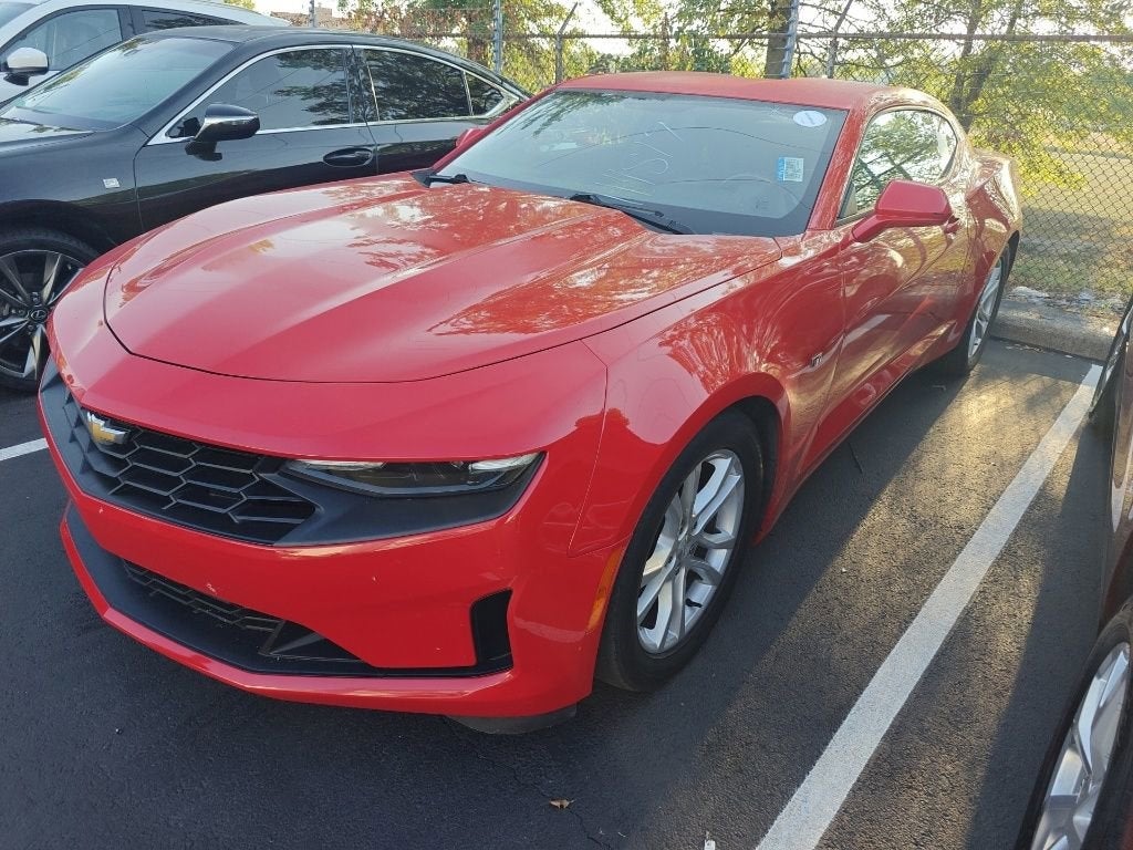 2019 Chevrolet Camaro — detail view