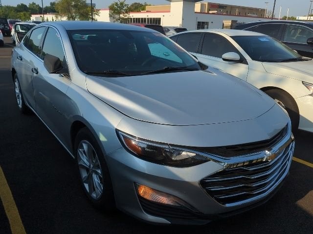 2021 Chevrolet Malibu — interior view