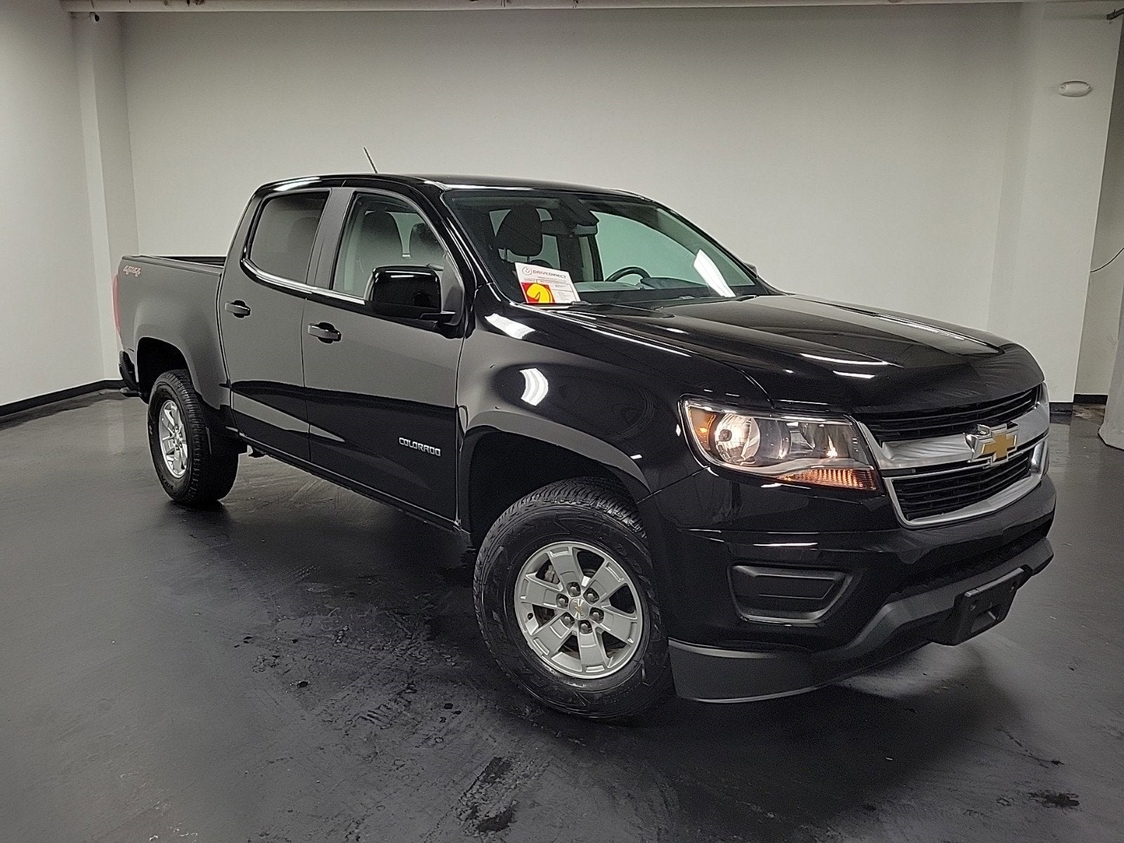2018 Chevrolet Colorado Work Truck in Black — front three-quarter view