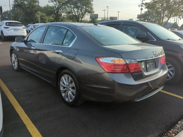 2013 Honda Accord — detail view