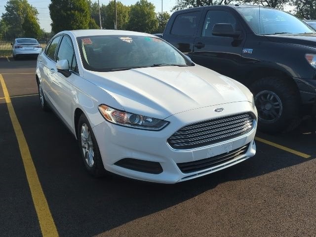 2015 Ford Fusion — interior view