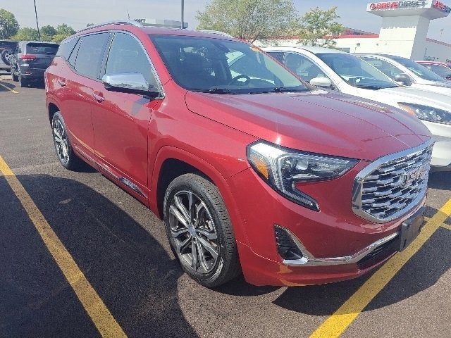 2019 GMC Terrain Denali in Red Quartz Tintcoat — front three-quarter view