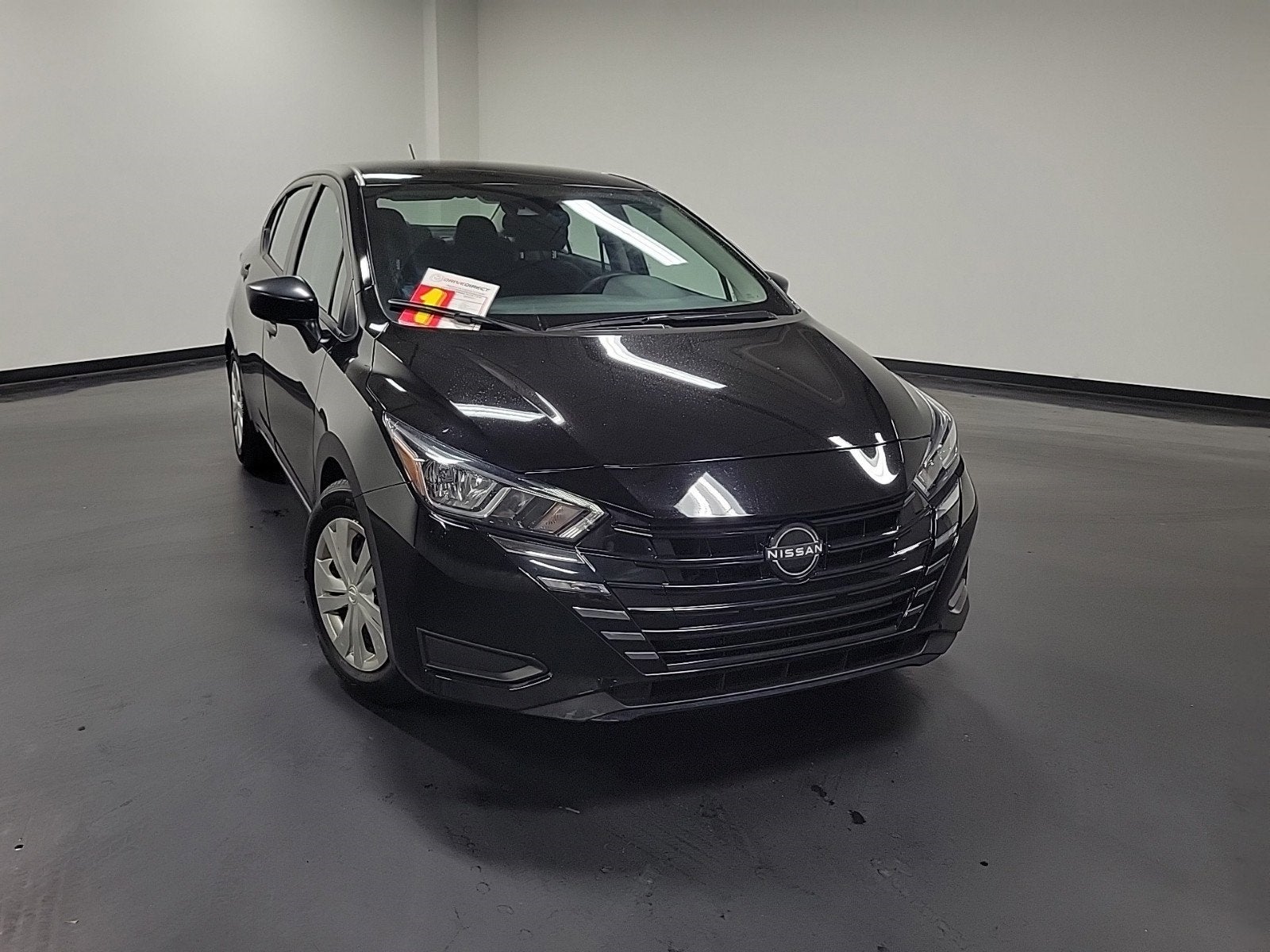 2023 Nissan Versa — detail view