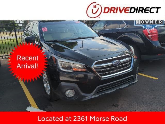 2018 Subaru Outback 2.5i Premium in Crystal Black Silica — front three-quarter view
