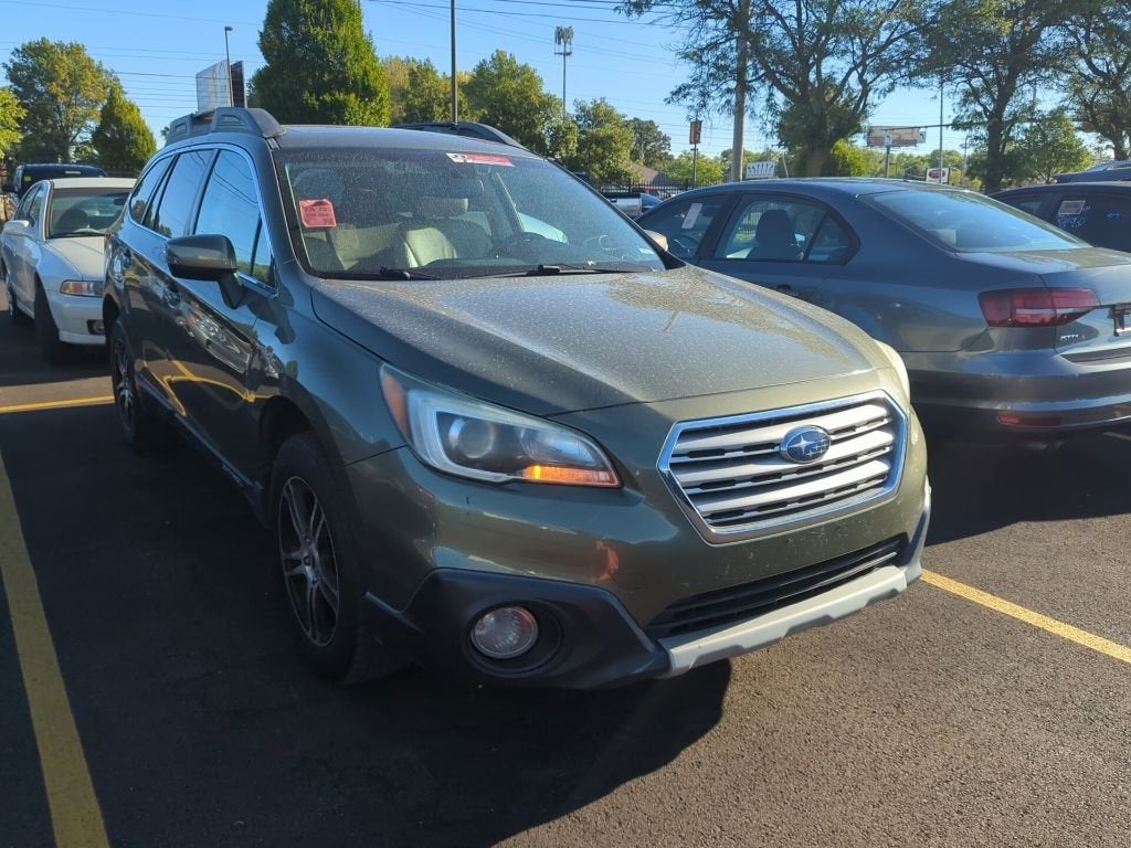 2016 Subaru Outback — rear three-quarter view