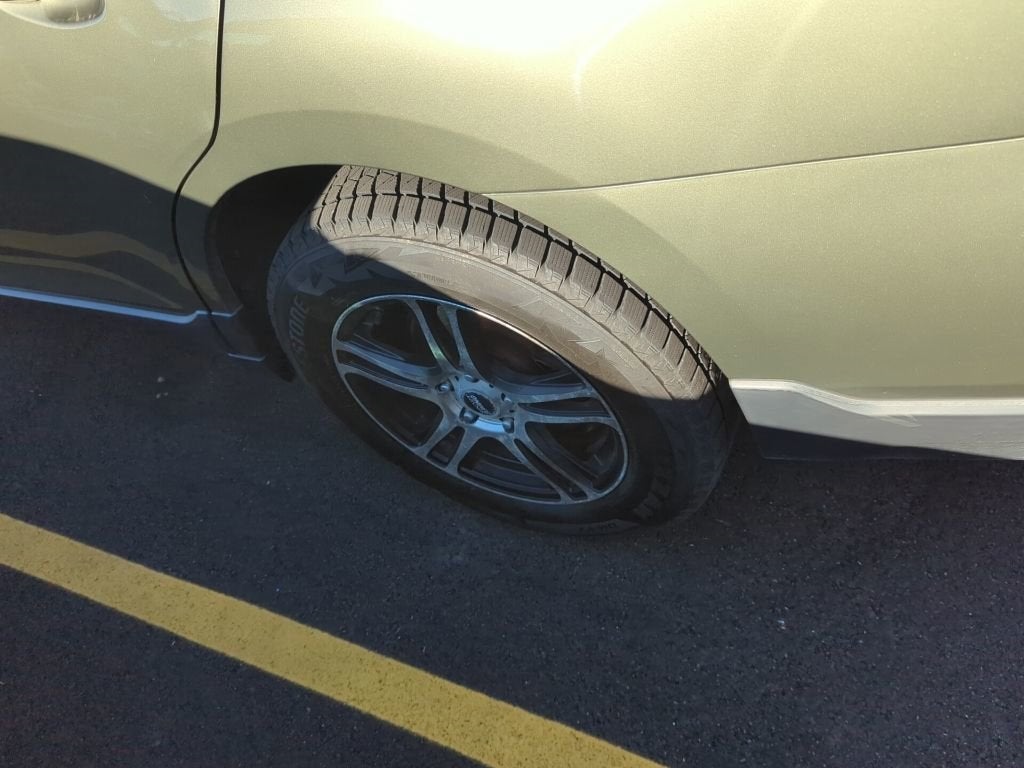 2016 Subaru Outback — detail view
