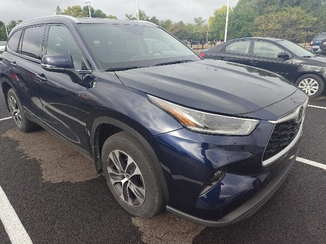 2021 Toyota Highlander — rear three-quarter view