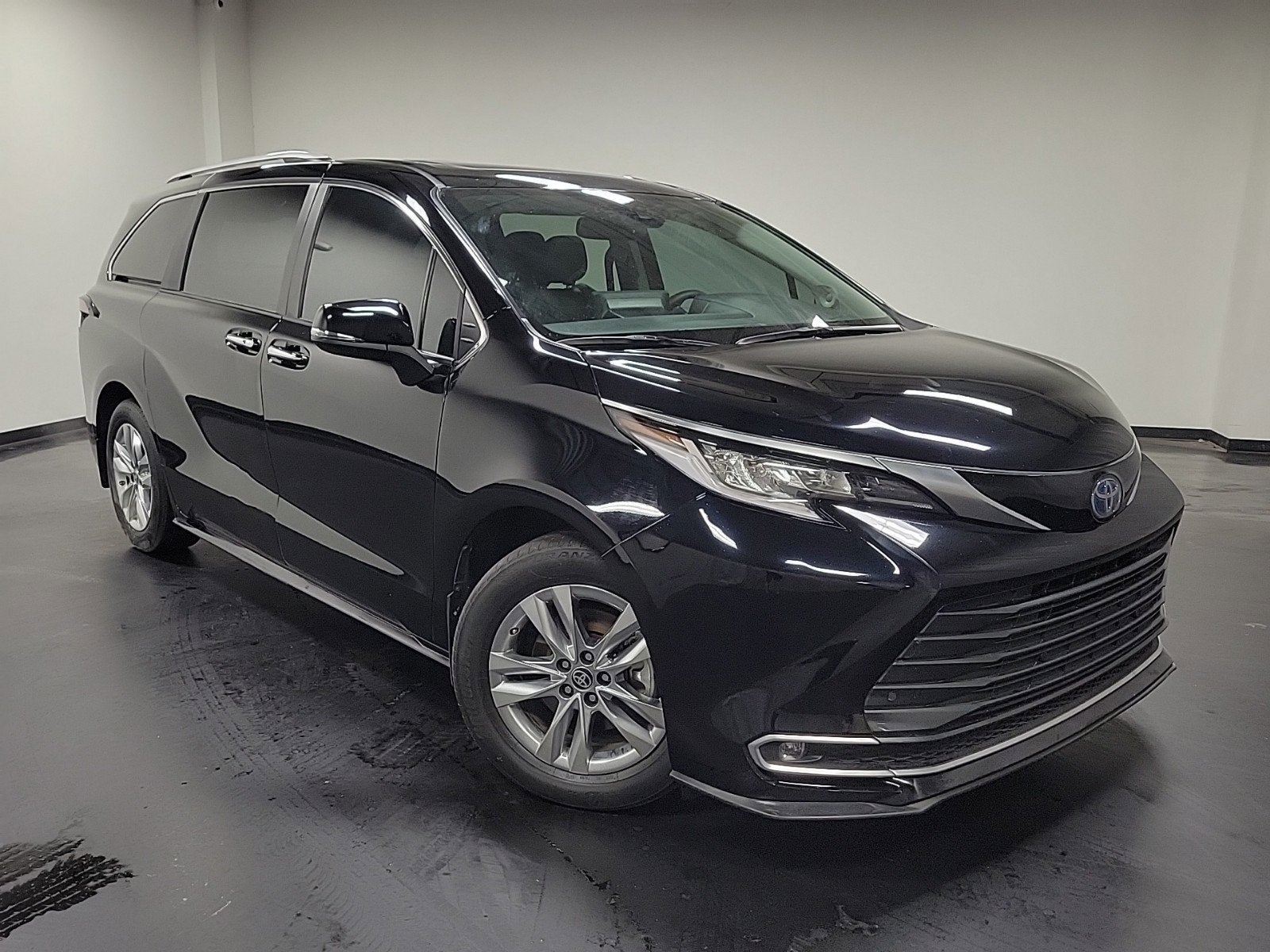 2023 Toyota Sienna