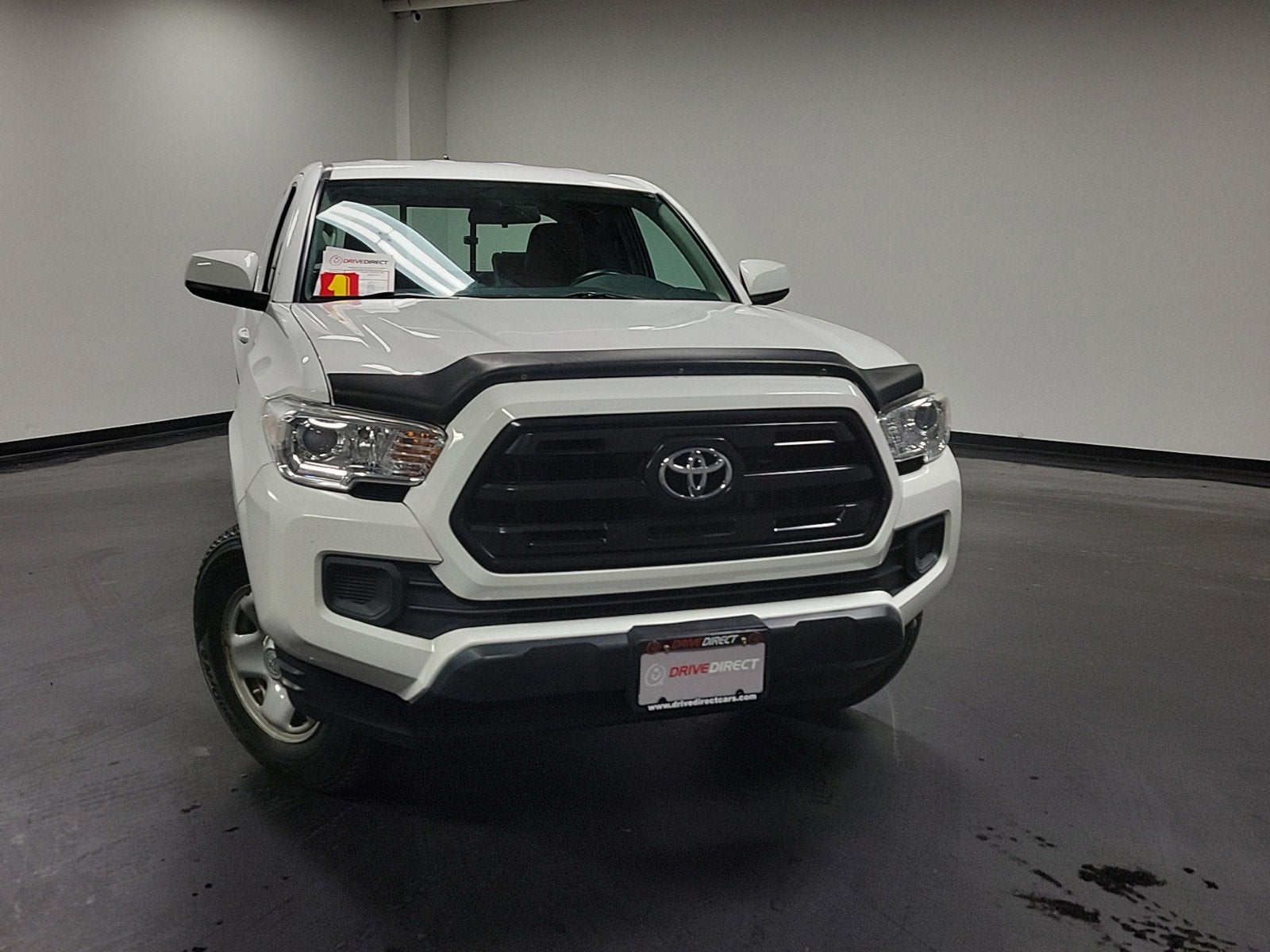 2017 Toyota Tacoma — detail view