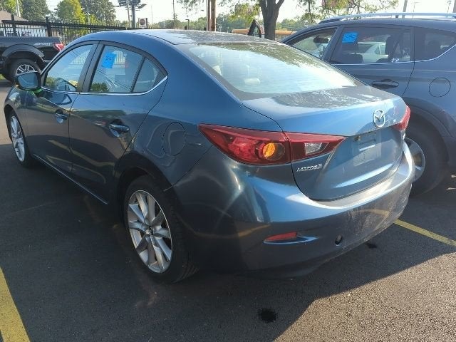 2017 Mazda Mazda3 — detail view