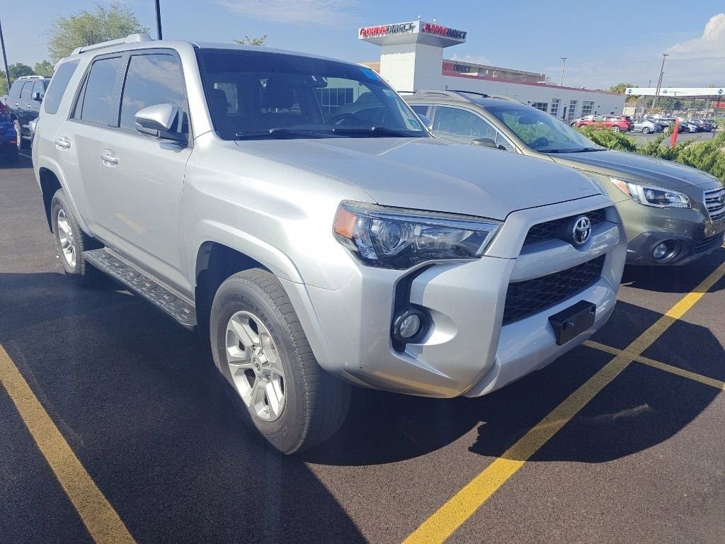 2016 Toyota 4Runner — interior view
