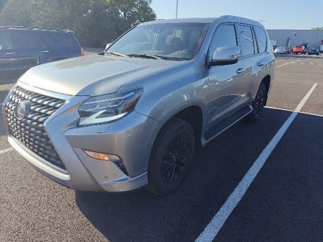 2020 Lexus GX — interior view