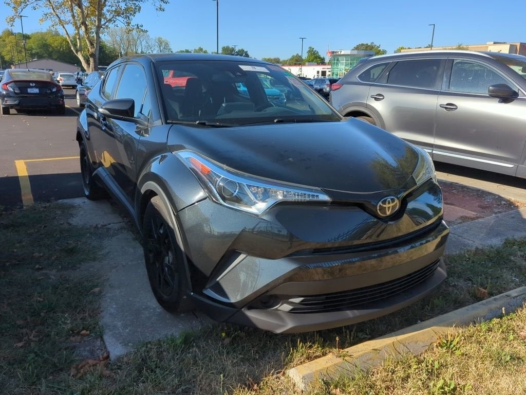 2019 Toyota C-HR — interior view