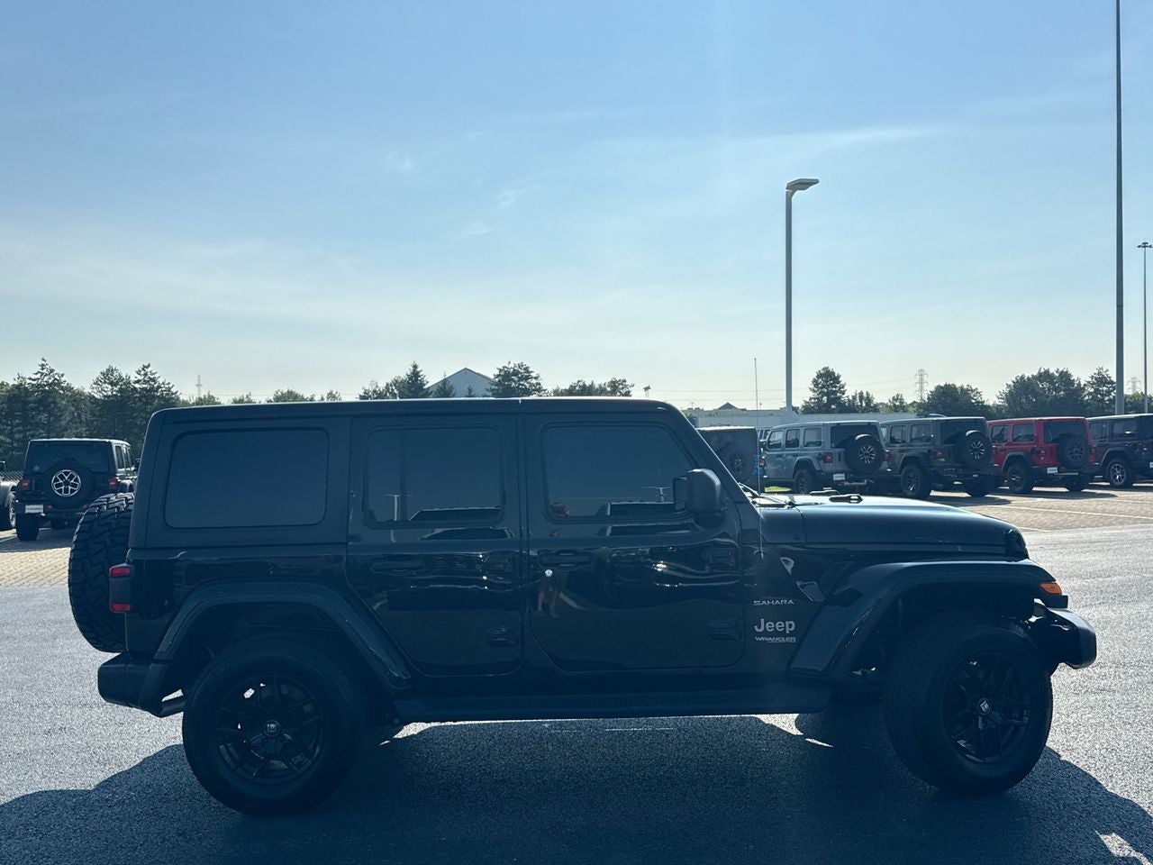 2021 Jeep Wrangler — side profile view