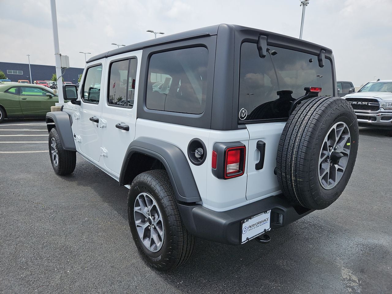 2025 Jeep Wrangler — detail view