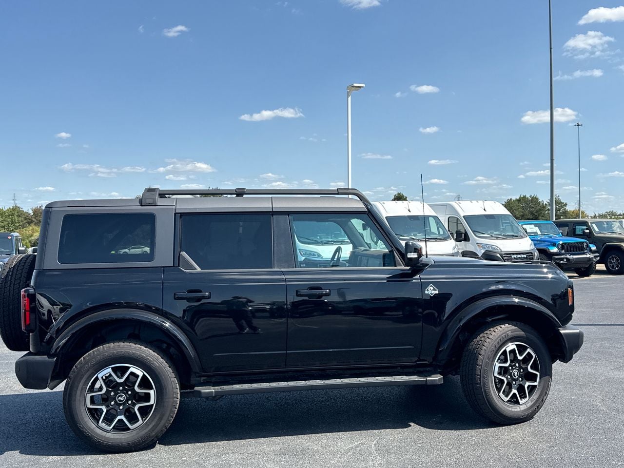 2024 Ford Bronco — side profile view