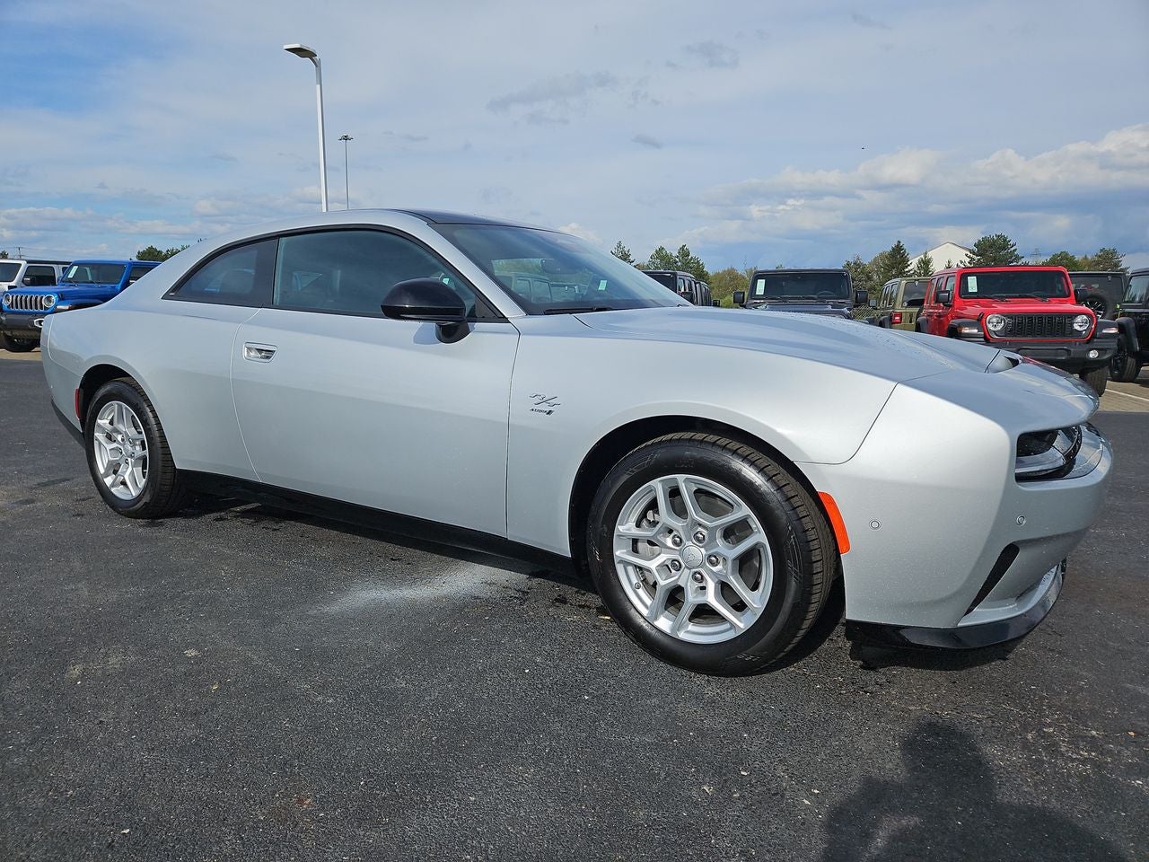 2025 Dodge Charger CHARGER 2-DOOR DAYTONA R/T AWD in Triple Nickel Exterior Paint — front three-quarter view