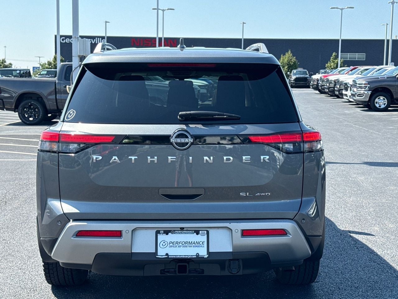 2022 Nissan Pathfinder — interior view