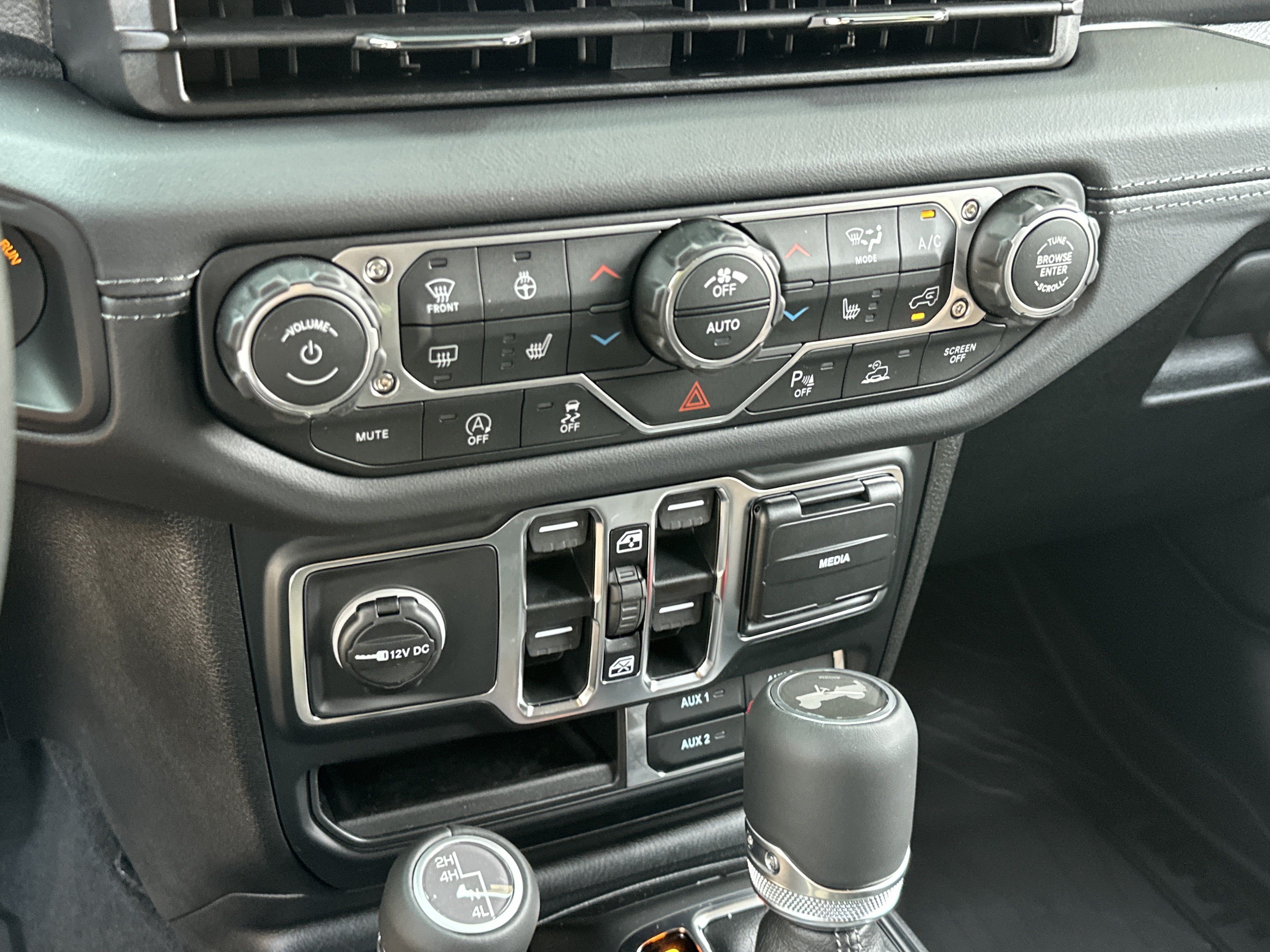 2026 Jeep Wrangler — detail view