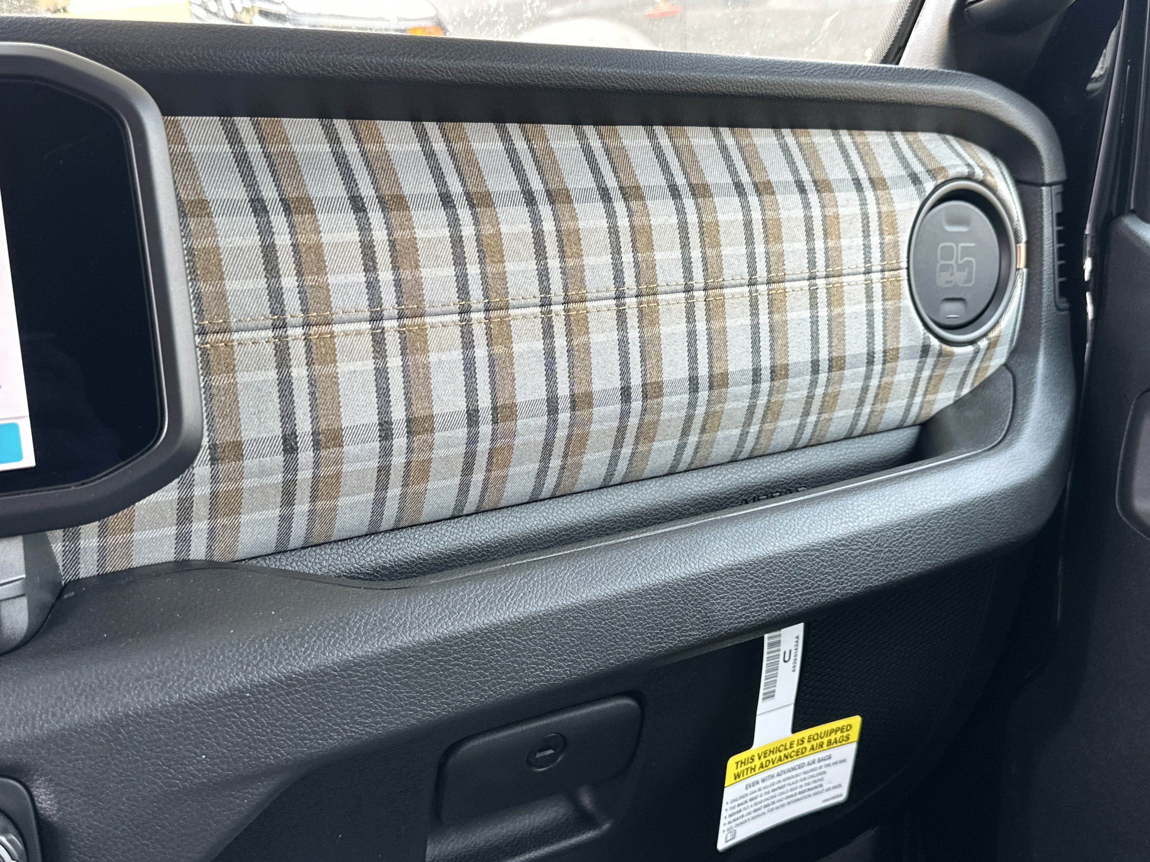 2026 Jeep Gladiator — detail view