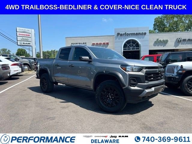 2023 Chevrolet Colorado Trail Boss in Sterling Gray Metallic — front three-quarter view