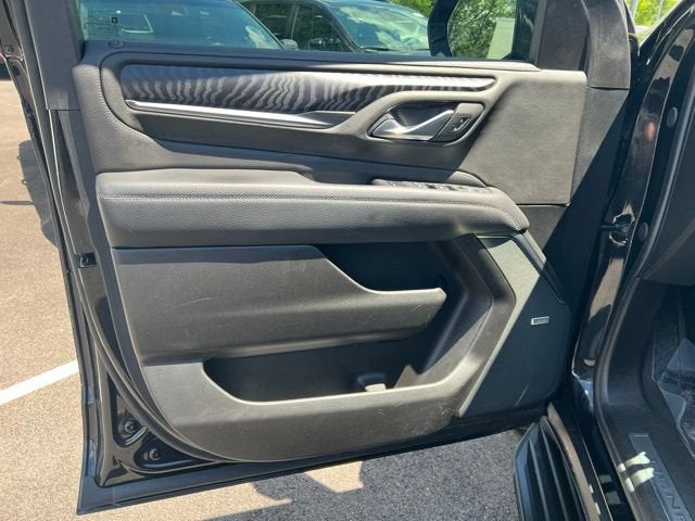 2024 GMC Yukon — detail view