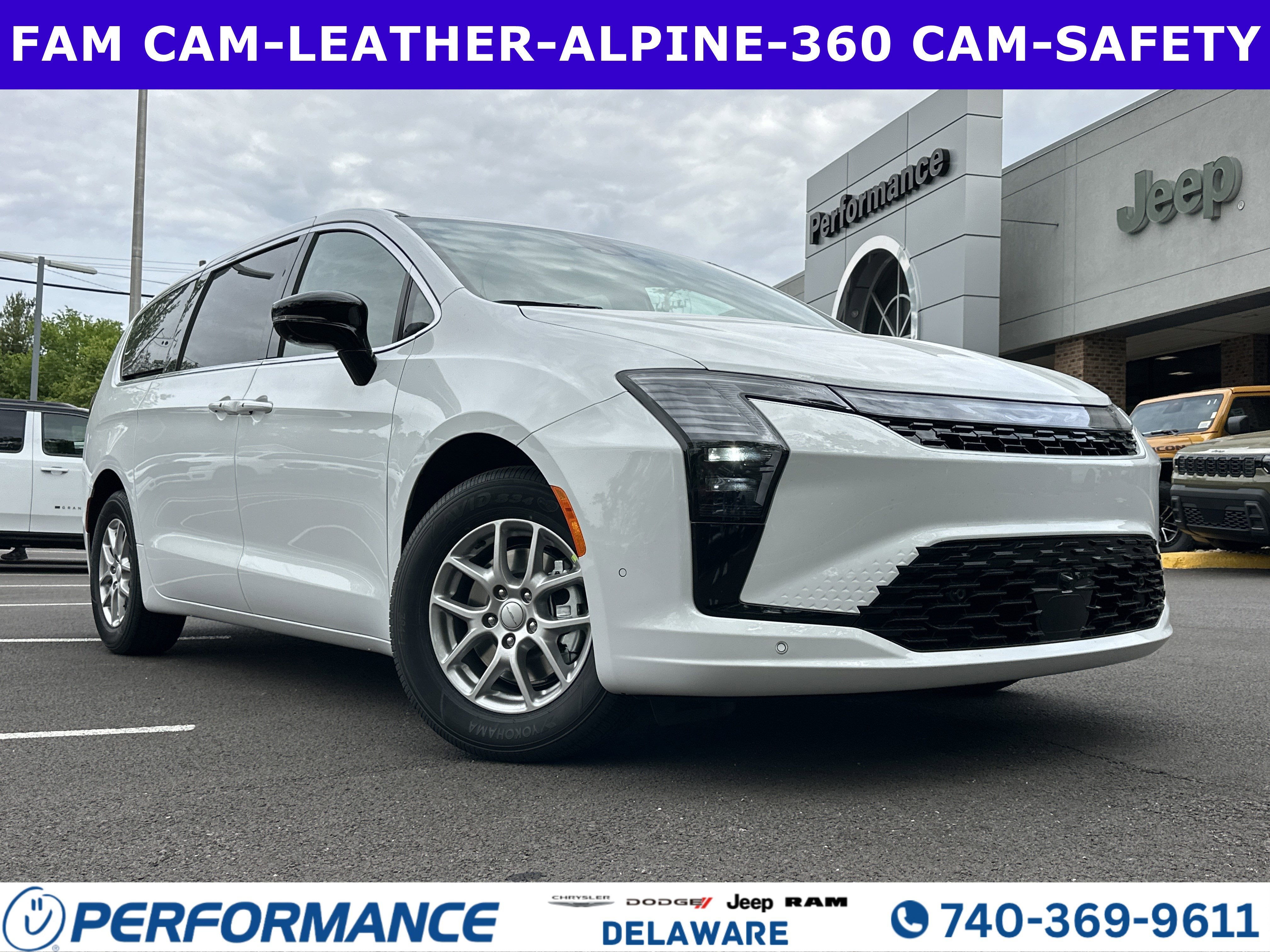 2027 Chrysler Pacifica Select in Bright White Clearcoat — front three-quarter view