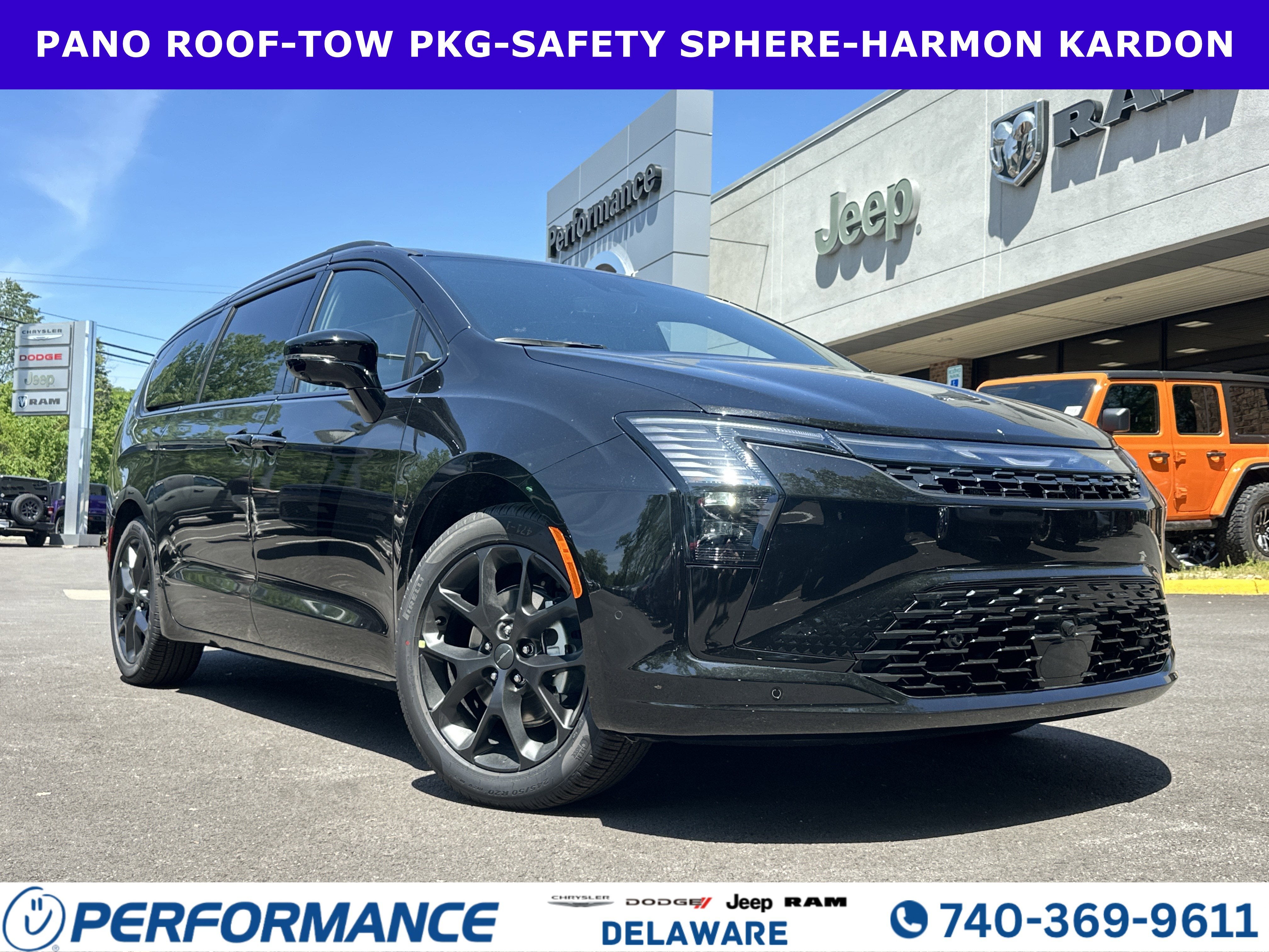 2027 Chrysler Pacifica Limited in Diamond Black Crystal Pearlcoat — front three-quarter view
