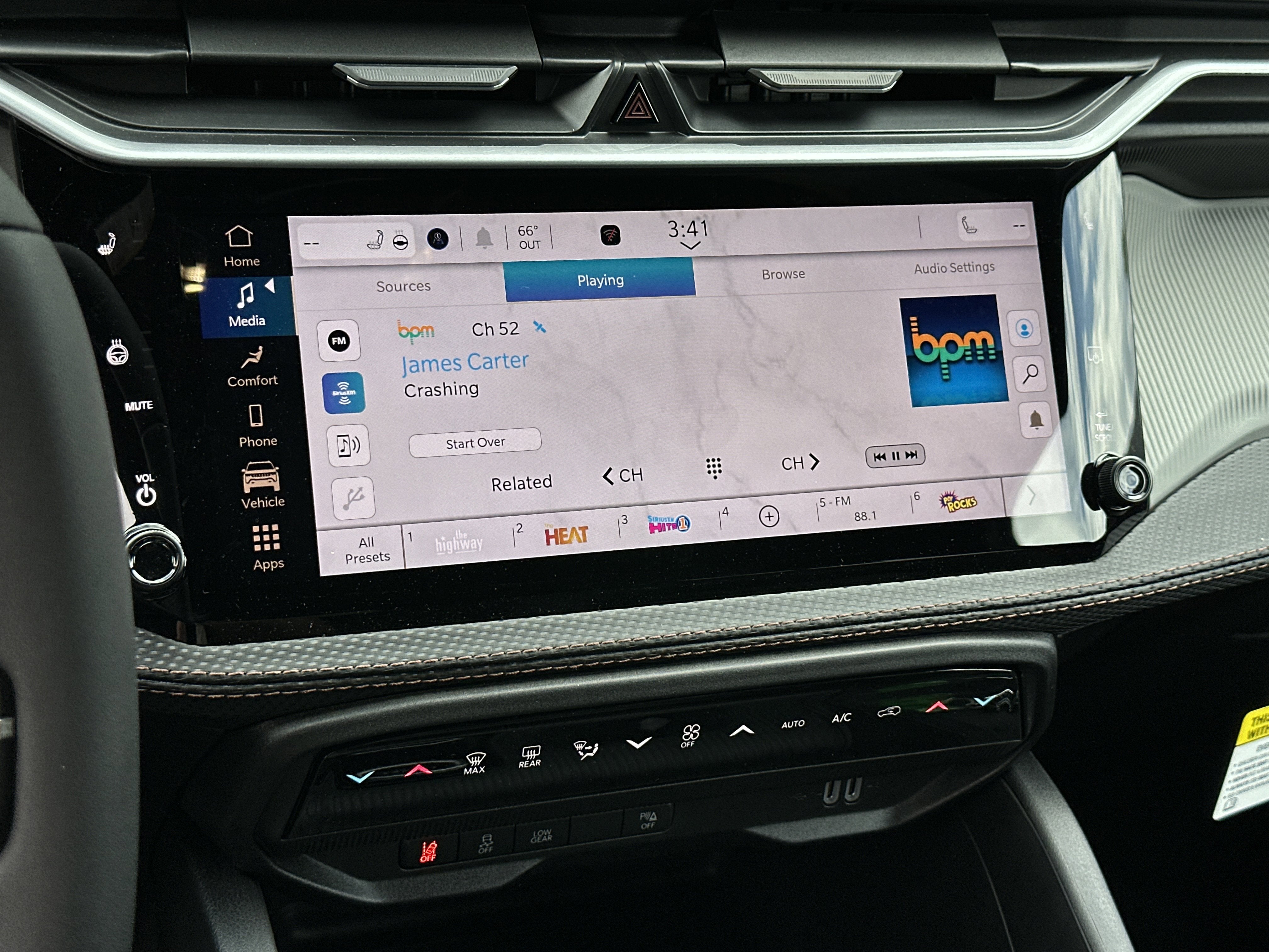 2026 Jeep Cherokee — detail view