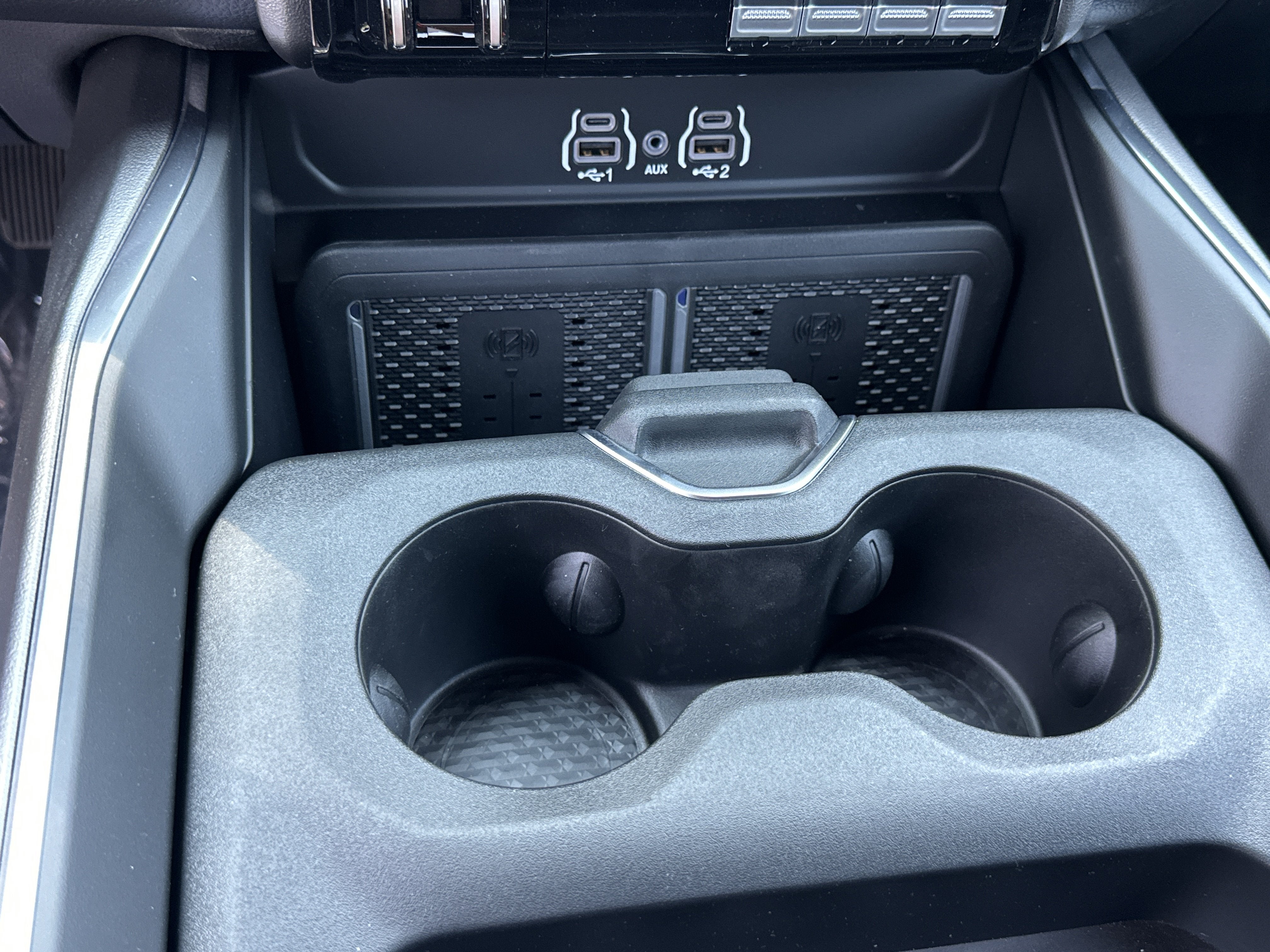 2026 RAM 3500 — detail view