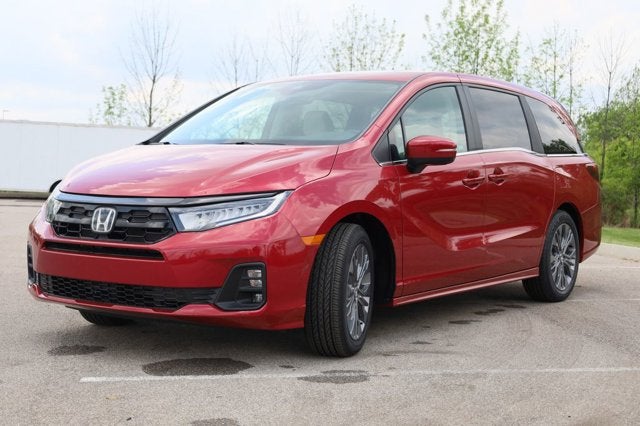 2026 Honda Odyssey — rear three-quarter view