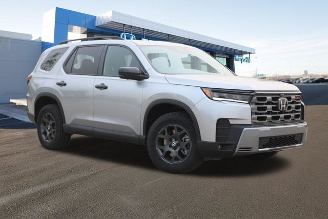 2026 Honda Pilot TrailSport AWD in Solar Silver Metallic — front three-quarter view