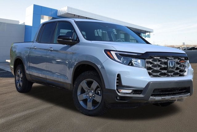 2026 Honda Ridgeline TrailSport AWD in Sonic Gray Pearl — front three-quarter view