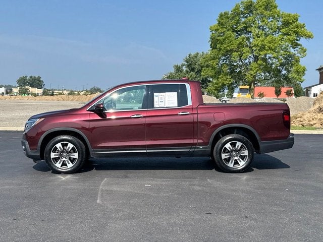 2019 Honda Ridgeline — interior view