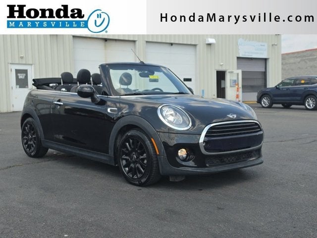 2017 MINI Cooper