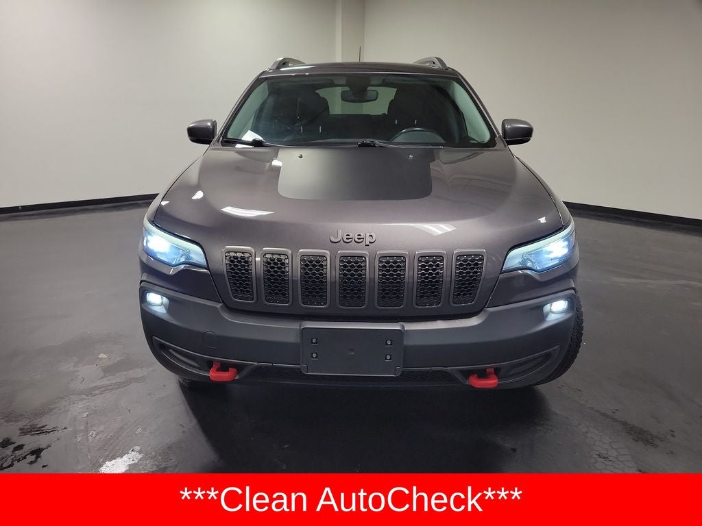 2019 Jeep Cherokee — side profile view