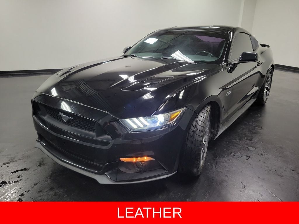 2015 Ford Mustang — detail view