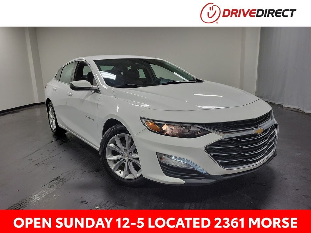 2024 Chevrolet Malibu LT 1LT in Summit White — front three-quarter view