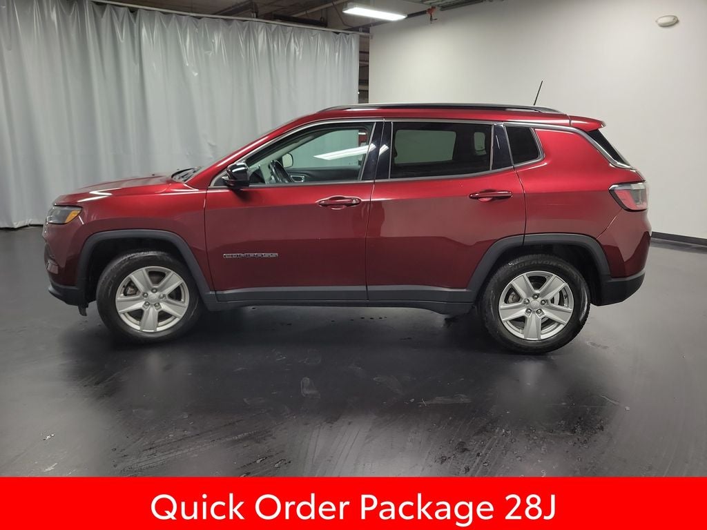 2022 Jeep Compass — detail view