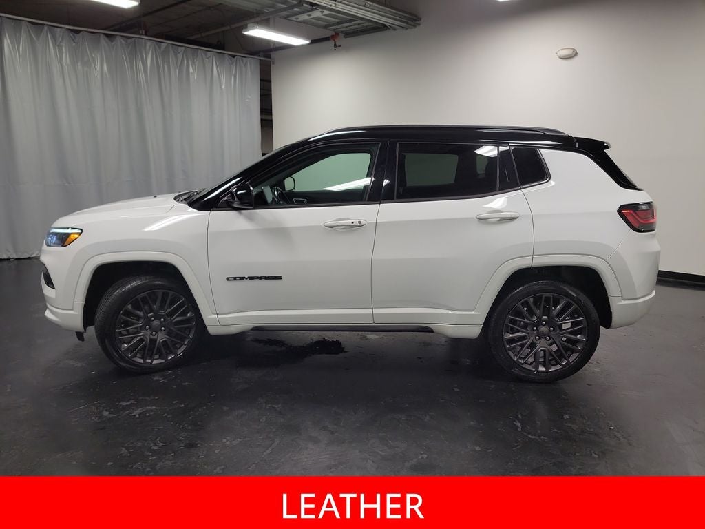 2022 Jeep Compass — detail view