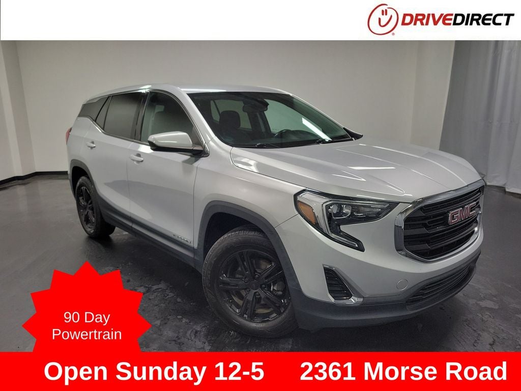 2020 GMC Terrain SLE in Quicksilver Metallic — front three-quarter view