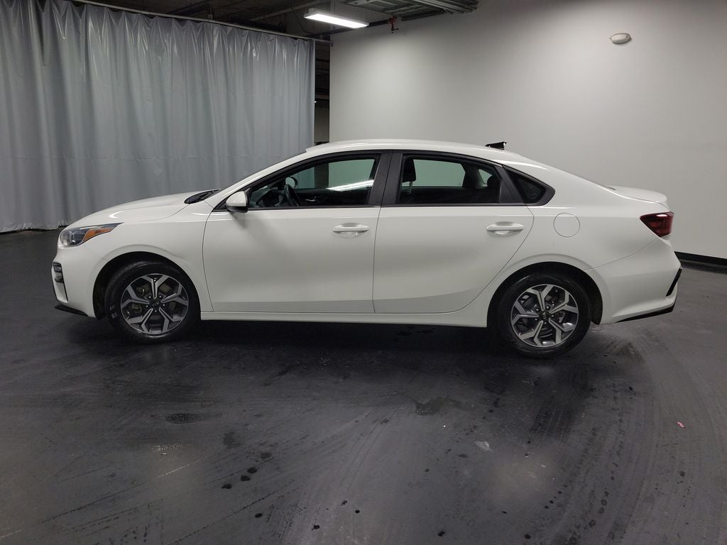 2021 Kia Forte — detail view
