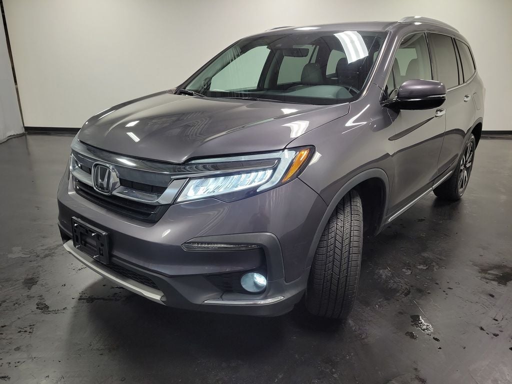 2019 Honda Pilot — interior view