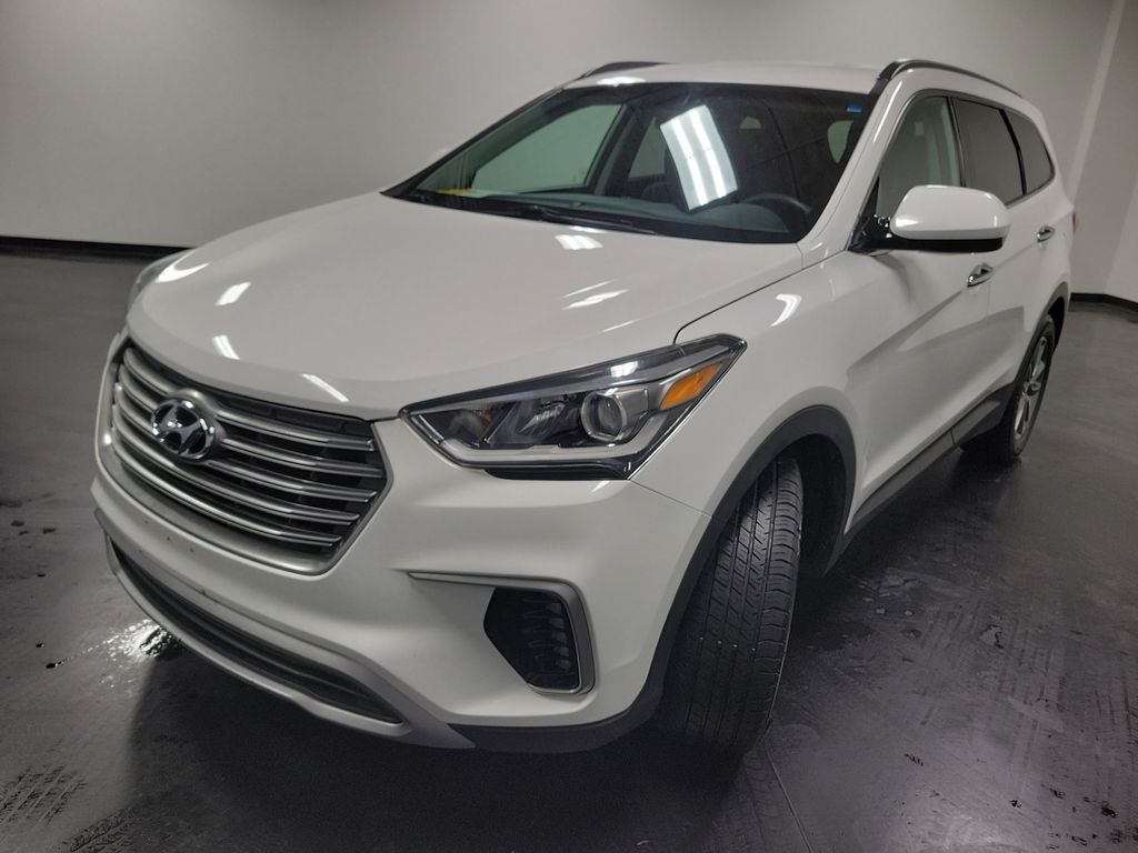 2017 Hyundai Santa Fe — detail view