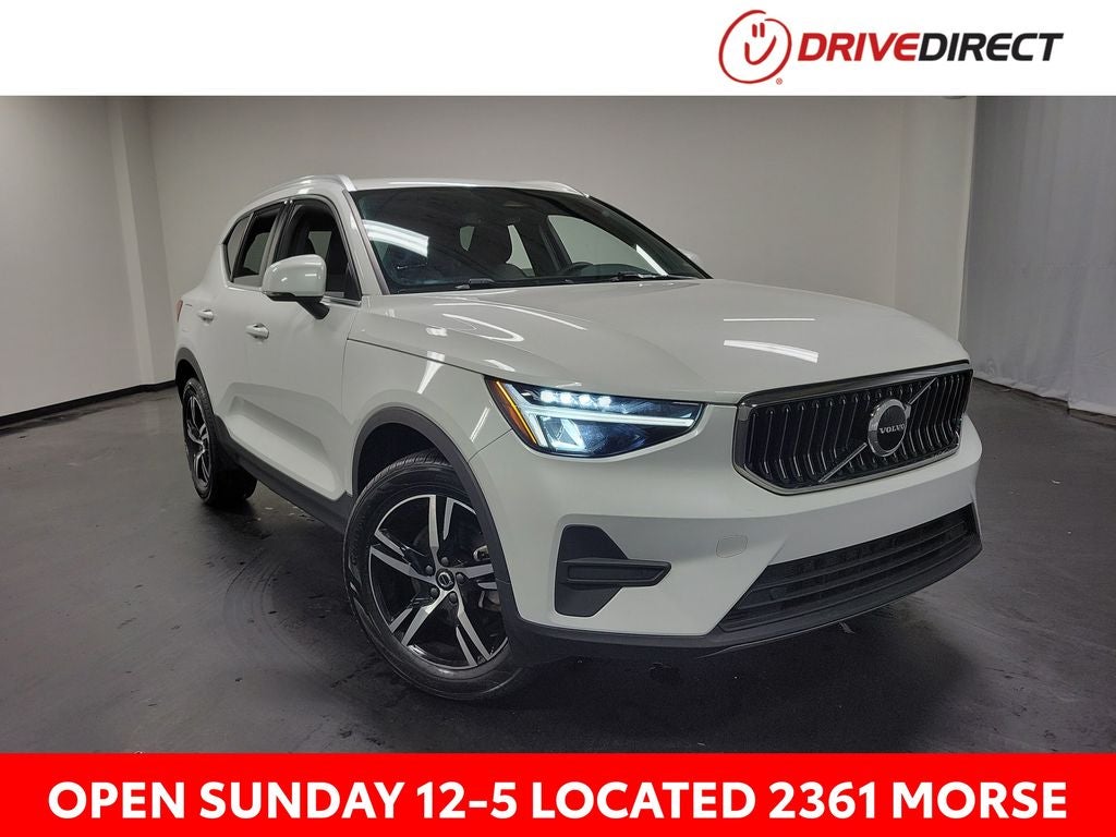 2024 Volvo XC40 B5 Core in Crystal White Metallic — front three-quarter view